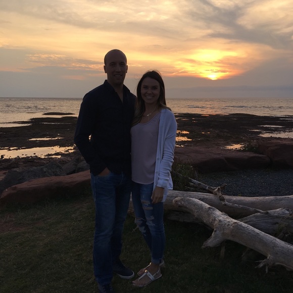 Meet your Posher, Stephanie - Picture 1 of 1